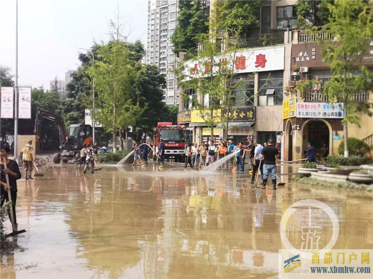 今天一大早合川开始清淤排水(图3)