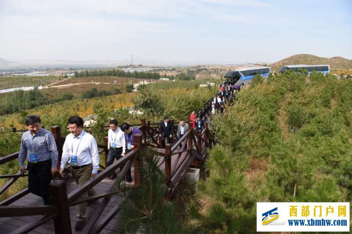 内蒙古赤峰市召开第二届旅游产业发展大会(图3)